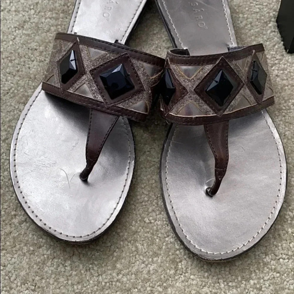 Pesaro Lenox Thong Sandal Man Made Jewels 8 - Picture 3 of 6